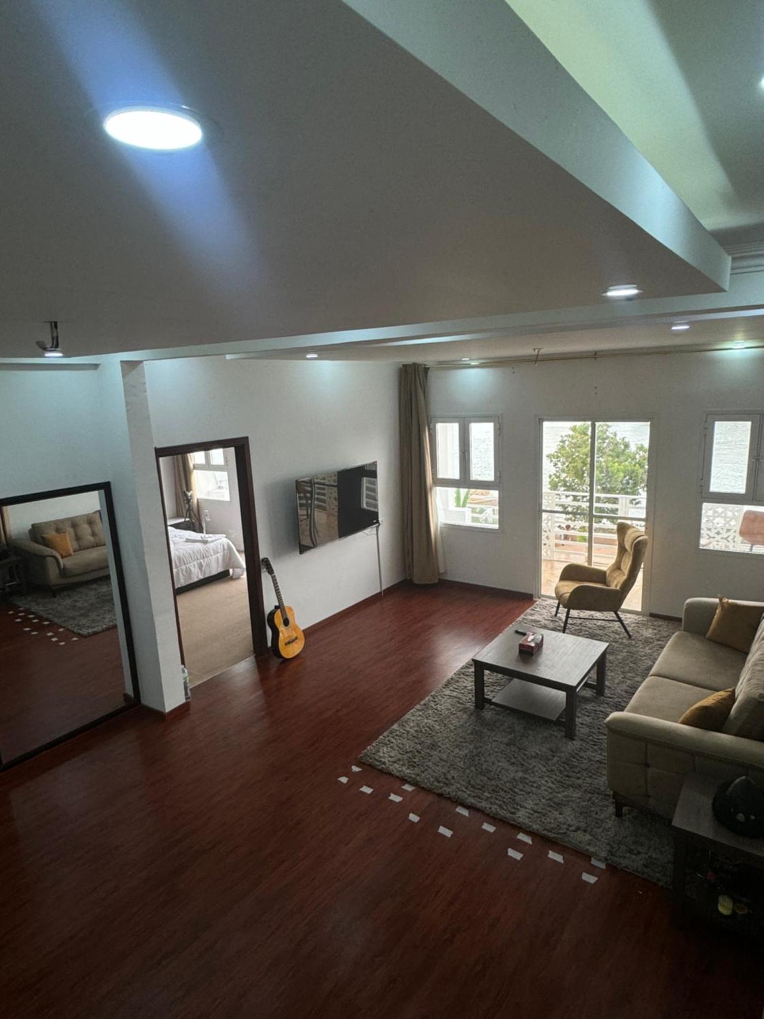 Muttrah Souq And Sea View Apartment มัสกัต ภายนอก รูปภาพ