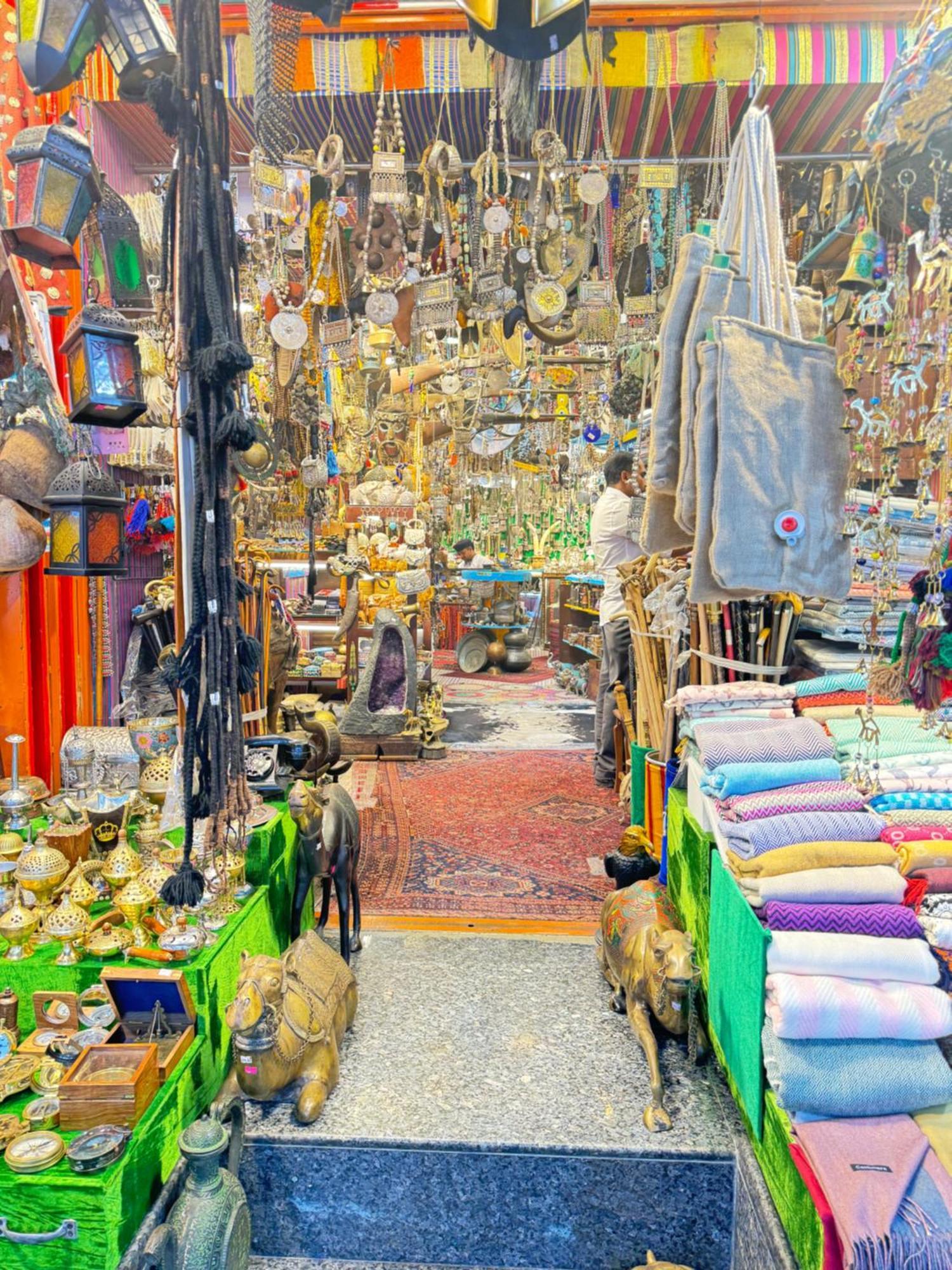 Muttrah Souq And Sea View Apartment มัสกัต ภายนอก รูปภาพ